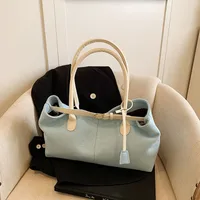 Women's Pu Leather Color Block Streetwear Sewing Thread Square Magnetic Buckle Tote Bag main image 3