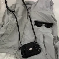 Women's Small Pu Leather Solid Color Streetwear Square Zipper Square Bag main image 4