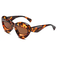 Vacation Simple Style Solid Color Pc Special-Shaped Mirror Full Frame Glasses main image 3