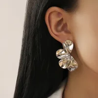 1 Pair Vacation Simple Style Flower Plating Alloy Ear Studs main image 3