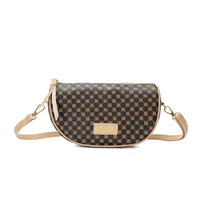 Women's Small Pu Leather Geometric Vintage Style Dumpling Shape Zipper Shoulder Bag main image 4