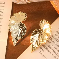 1 Pair Exaggerated Streetwear Flower Plating Arylic Ear Studs main image 4