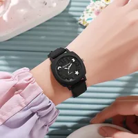 Simple Style Classic Style Solid Color Buckle Quartz main image 5