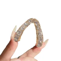 Women's Elegant Modern Style V Type Metal Hair Clip main image 5