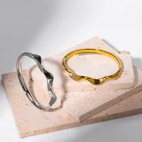 Vacation Simple Style Solid Color 304 Stainless Steel Plating Women's Bangle main image 1
