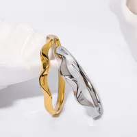 Vacation Simple Style Solid Color 304 Stainless Steel Plating Women's Bangle main image 5