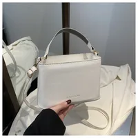 Women's Medium Pu Leather Solid Color Streetwear Sewing Thread Square Zipper Shoulder Bag sku image 3