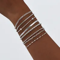 Simple Style Solid Color 201 Stainless Steel Women's Bracelets main image 2