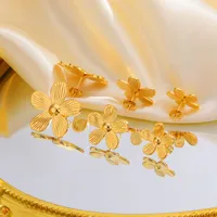 French Style Flower Plating 304 Stainless Steel 18K Gold Plated Butterfly Backs Ear Studs main image 4