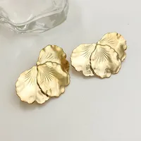 1 Pair Retro Classic Style Flower Plating 304 Stainless Steel Ear Studs main image 4
