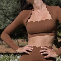 Lady Streetwear Solid Color Chemical Fiber Blending Spandex Scalloped Neckline Active Tops Vest Leggings main image 5