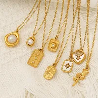 Vacation Classic Style Heart Shape Flower Mother Pearl Shellfish Titanium Steel Women's Pendant Necklace main image 4