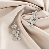 1 Pair Retro Classic Style Geometric Irregular Plating Titanium Steel Ear Studs sku image 35