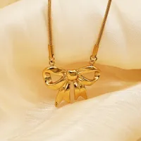 Retro Classic Style Heart Shape Bow Knot 304 Stainless Steel Plating Zircon 18K Gold Plated Unisex Pendant Necklace main image 4