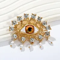 Retro Classic Style Devil's Eye Zinc Alloy Plating Women's Brooches sku image 3