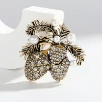 Retro Pine Cones Zinc Alloy Unisex Brooches main image 1