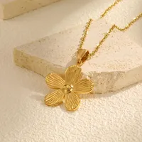 Wholesale Jewelry Vintage Style Classic Style Star Flower 201 Stainless Steel 18K Gold Plated Pendant Necklace Cable Chain main image 6