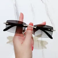 Retro Vacation Rectangle Pc Square Frameless Glasses main image 4