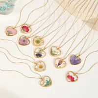 Casual Elegant Heart Shape Flower 304 Stainless Steel Plating Inlay Dried Flower 18K Gold Plated Women's Pendant Necklace main image 1