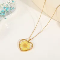 Casual Elegant Heart Shape Flower 304 Stainless Steel Plating Inlay Dried Flower 18K Gold Plated Women's Pendant Necklace sku image 10