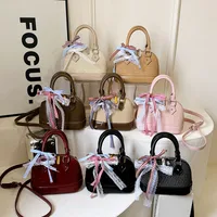 Women's Pu Leather Bow Knot Streetwear Shell Zipper Shoulder Bag main image 1