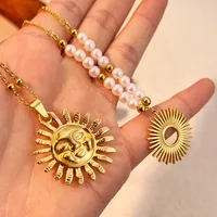 Vintage Style Classic Style Geometric Sun 304 Stainless Steel Plating 18K Gold Plated Women's Pendant Necklace main image 1
