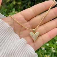 Retro Classic Style Letter Heart Shape Copper Inlay Zircon 18K Gold Plated Women's Pendant Necklace main image 6