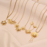 Glam Flower 304 Stainless Steel Flowers Zircon Women's Pendant Necklace Necklace main image 1