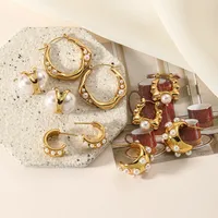 1 Pair Vintage Style U Shape Inlay Titanium Steel Pearl Earrings main image 1