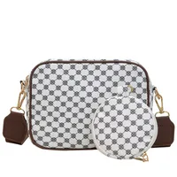 Women's Pu Leather Four Leaf Clover Streetwear Square Zipper Square Bag sku image 1