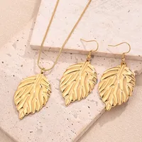Casual Modern Style Sweet Leaf Stainless Steel Polishing Plating 18K Gold Plated Women's Earrings Necklace Jewelry Set main image 3