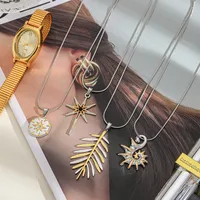 Casual Simple Style Artistic Eight Awn Star Geometric Leaves 304 Stainless Steel Plating Inlay Zircon 18K Gold Plated Women's Pendant Necklace main image 1