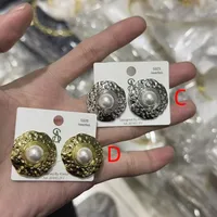1 Pair/Package Casual Modern Style Simple Style Round Heart Shape Flower Polishing Inlay Copper Acrylic Pearl Zircon 18K Gold Plated White Gold Plated Ear Studs sku image 7