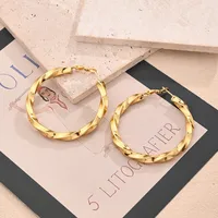 1 Pair/Package Casual Modern Style Simple Style U Shape Geometry Handmade Polishing Plating 304 Stainless Steel 18K Gold Plated Earrings main image 5