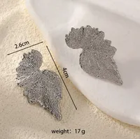 1 Pair Simple Style Classic Style Leaf Solid Color Plating 304 Stainless Steel 18K Gold Plated Ear Studs main image 5