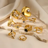 Vacation Classic Style Solid Color 304 Stainless Steel Inlay Zircon Women's Open Rings main image 1