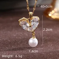 Streetwear Commute Moon Heart Shape Flower 201 Stainless Steel Copper Inlay Artificial Pearls Zircon Women's Pendant Necklace sku image 6