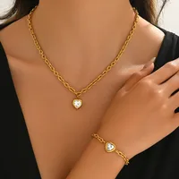 Elegant Luxurious Heart Shape 304 Stainless Steel Polishing Plating Inlay Zircon 18K Gold Plated Women's Bracelets Necklace main image 1