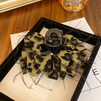 Women's Elegant Leopard Fabric Hair Claws main image 6