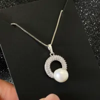 Elegant Round Copper Plating Inlay Pearl Zircon White Gold Plated Women's Pendant Necklace sku image 1