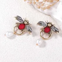 1 Pair Vacation Classic Style Bee Inlay Zinc Alloy Zircon Drop Earrings sku image 2