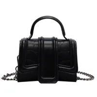 Women's PU Solid Color Classic Style Square Magnetic Buckle Handbag Crossbody Bag main image 5