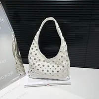 Women's Pu Leather Round Dots Solid Color Streetwear Rivet Dumpling Shape Magnetic Buckle Tote Bag sku image 1
