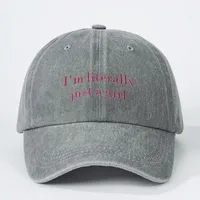 Women's Elegant Letter Curved Eaves Baseball Cap main image 3