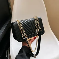 Women's Pu Leather Solid Color Classic Style Square Magnetic Buckle Shoulder Bag main image 2