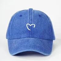 Unisex Casual Simple Style Streetwear Heart Shape Embroidery Curved Eaves Baseball Cap main image 3