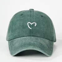 Unisex Casual Simple Style Streetwear Heart Shape Embroidery Curved Eaves Baseball Cap main image 4