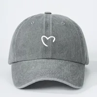 Unisex Casual Simple Style Streetwear Heart Shape Embroidery Curved Eaves Baseball Cap sku image 4