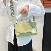 Women's Medium Pu Leather Solid Color Vintage Style Streetwear Square Magnetic Buckle Crossbody Bag main image 4