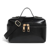 Women's Medium Pu Leather Solid Color Vintage Style Classic Style Pillow Shape Zipper Crossbody Bag main image 3